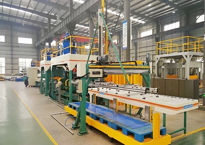 Automatic refrigerator (freezer) box U shell forming line